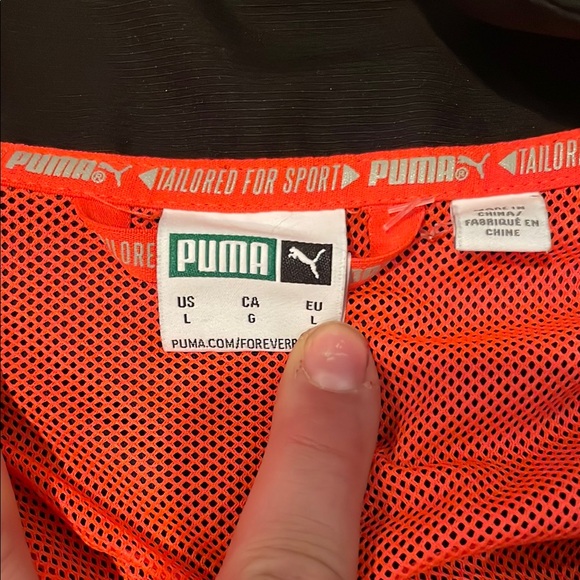 3 for $30 ITEM
Β©οΈ PumaMen's Black Jacket with Red Accents - Picture 5 of 5